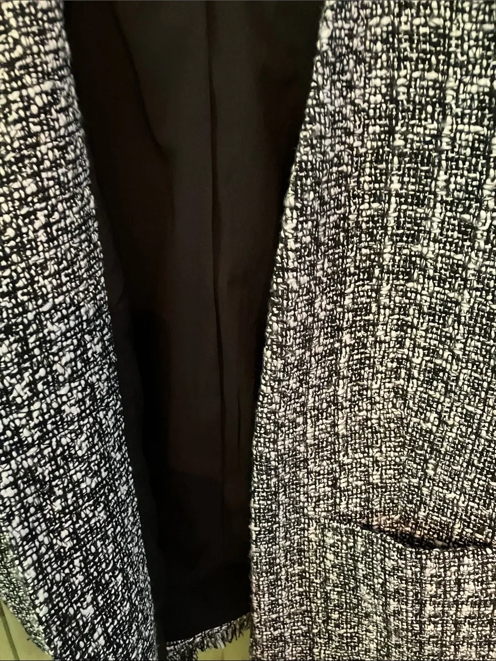 Adrienne Vittadini Women’s Sz L Black & White Tweed Pattern Open Front Jacket